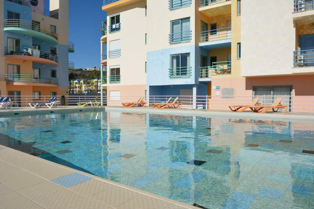 Beatiful Apartment In Albufeira Marina Exterior foto